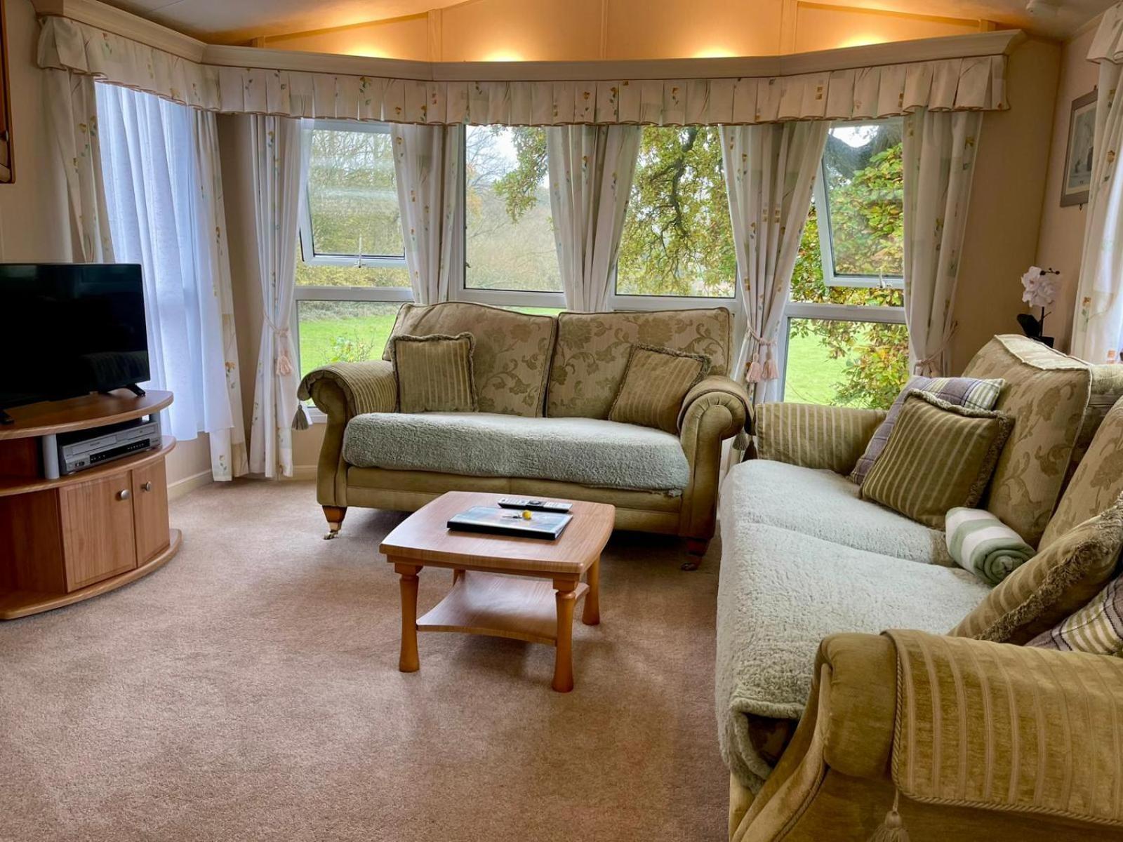 Severnside Boat And Caravan Park Gloucestershire - Caravan 1 Deerhurst Exterior foto